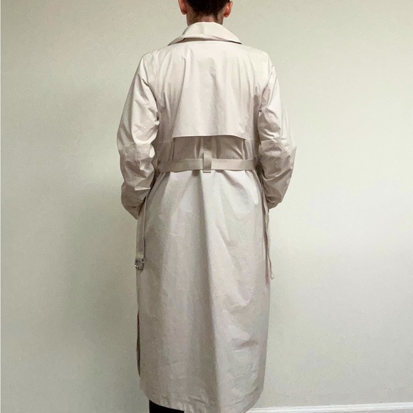 Lululemon Water resistant trench coat, light weight and breathable - Picture 5 of 8